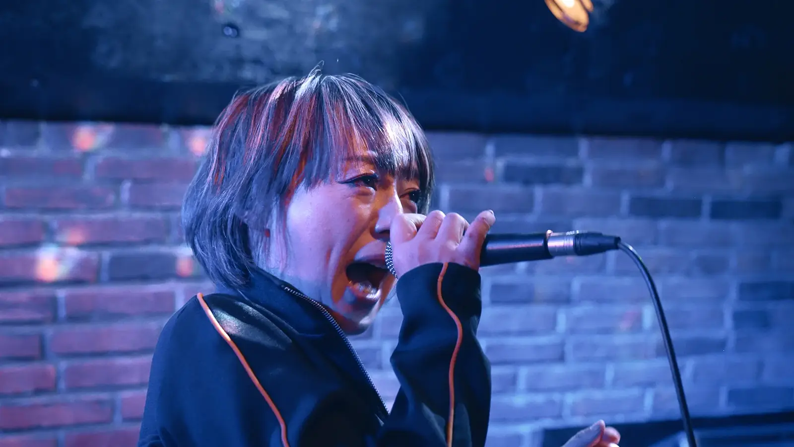 もらすとしずむ cover image